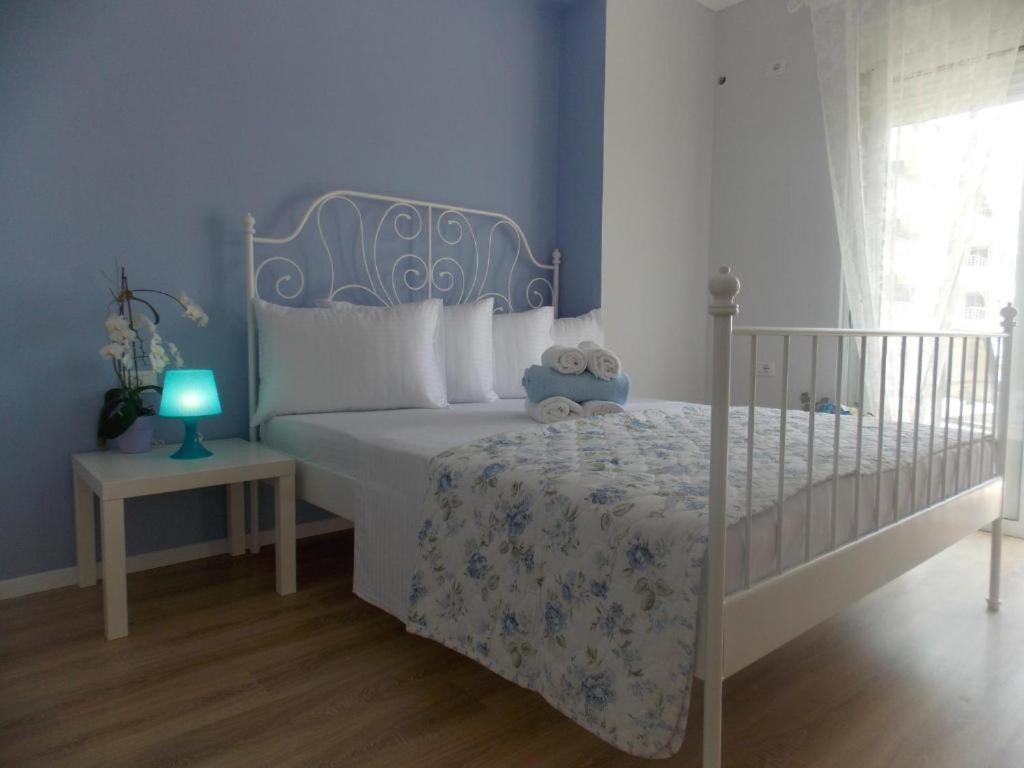 Amarilis Luxury
